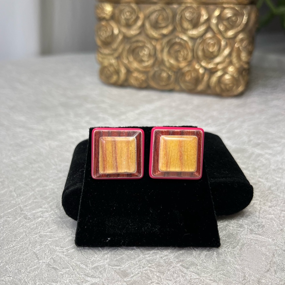 Vintage 80’s Pink and Wood Design Square Earrings